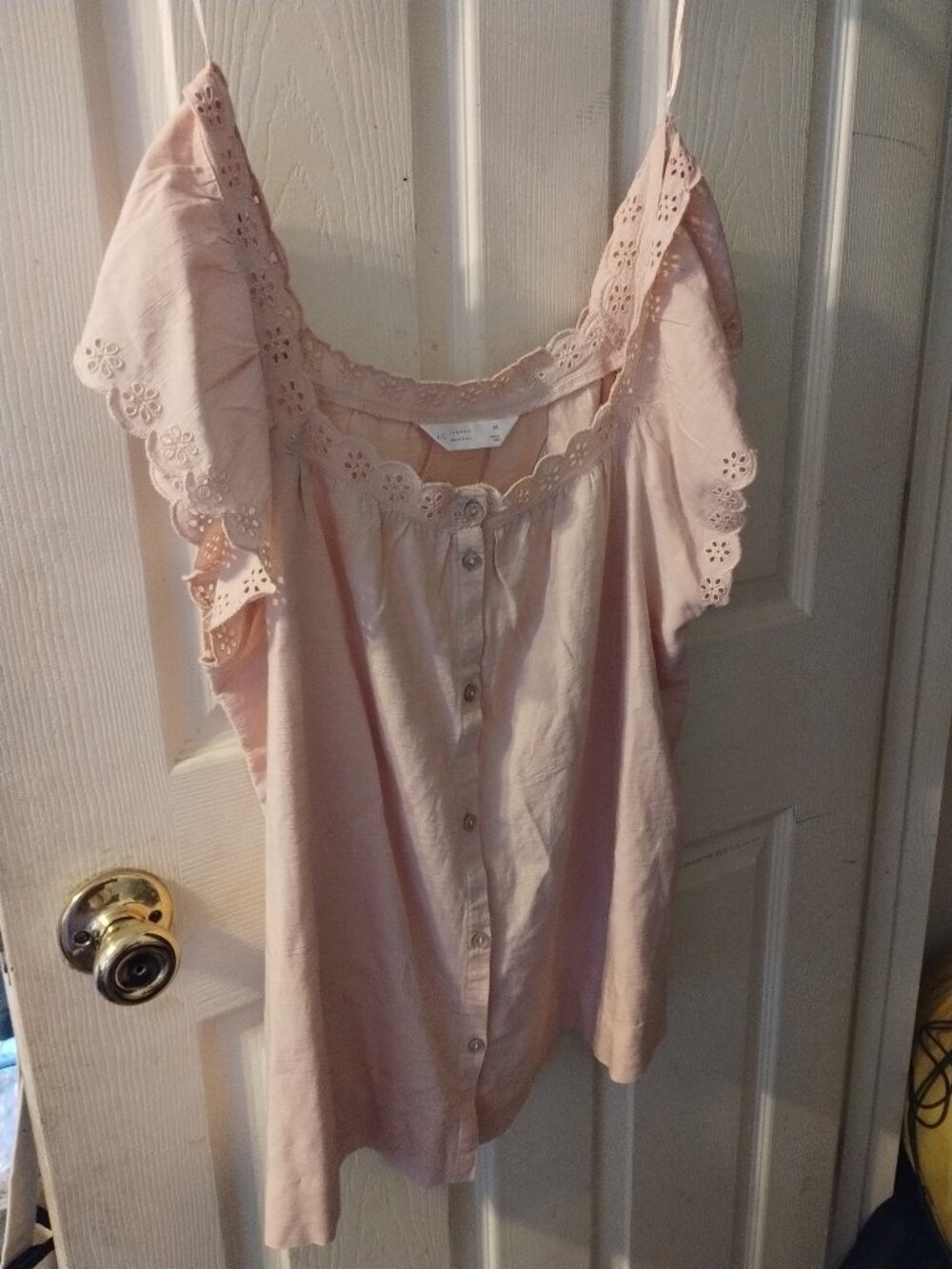 Lauren Conrad women's pink eyelet trim,short flutter sleeve top